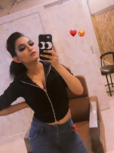 Housewife Escorts in Bangalore